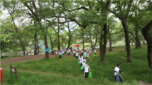 我集團(tuán)聯(lián)手海關(guān)、星寶家庭開展山野清風(fēng)活動(dòng)